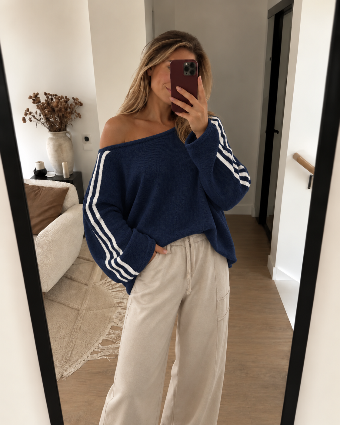 Women's Oversized Off-Shoulder Jumper with Striped Sleeves