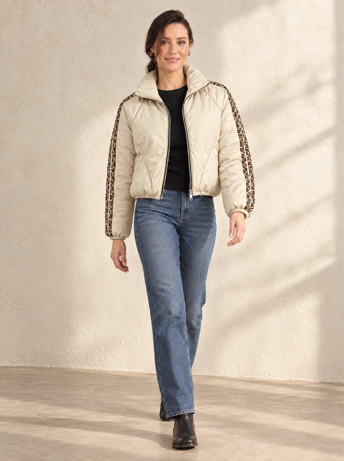 Sofia | Women's Cropped Jacket with Stretch