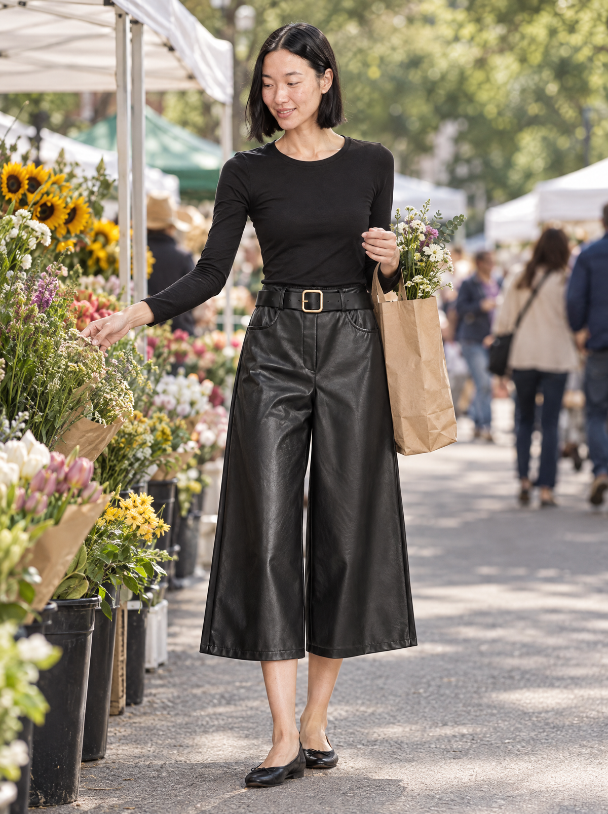 Caterina | Women's Faux Leather Capri Trousers with Belt