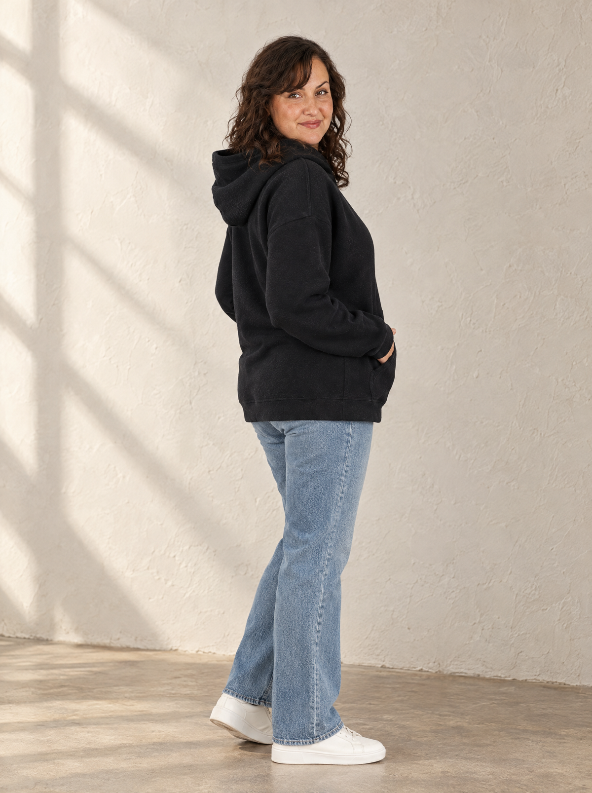 Franca | Women's Oversized Hoodie with Kangaroo Pocket