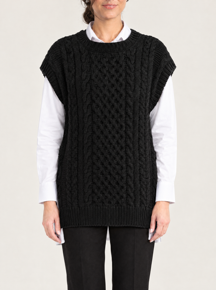 Tosca | Women's Cable Knit Sleeveless Jumper Vest