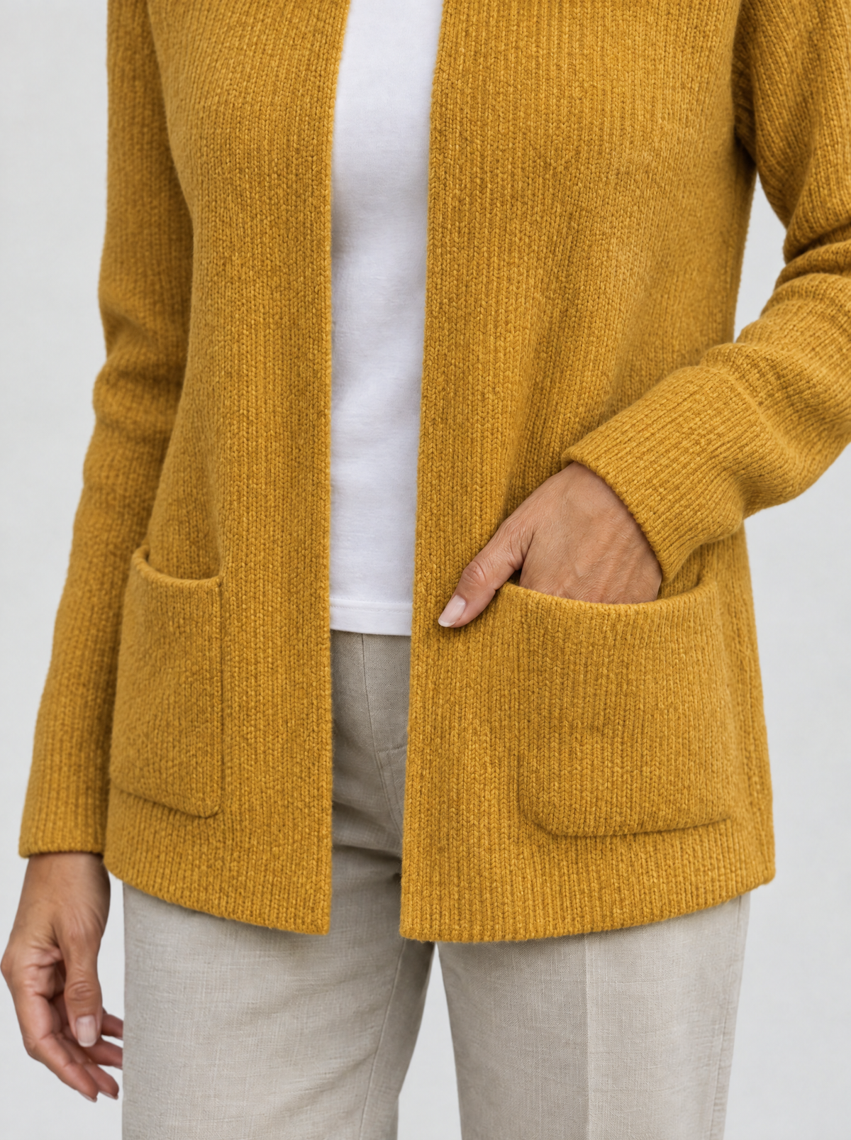 Eleonora | Women's Knitted Zip Gilet with Pockets